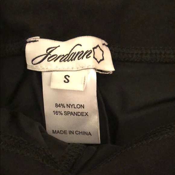 🌵NEVER WORN star leggings size small - Picture 3 of 3